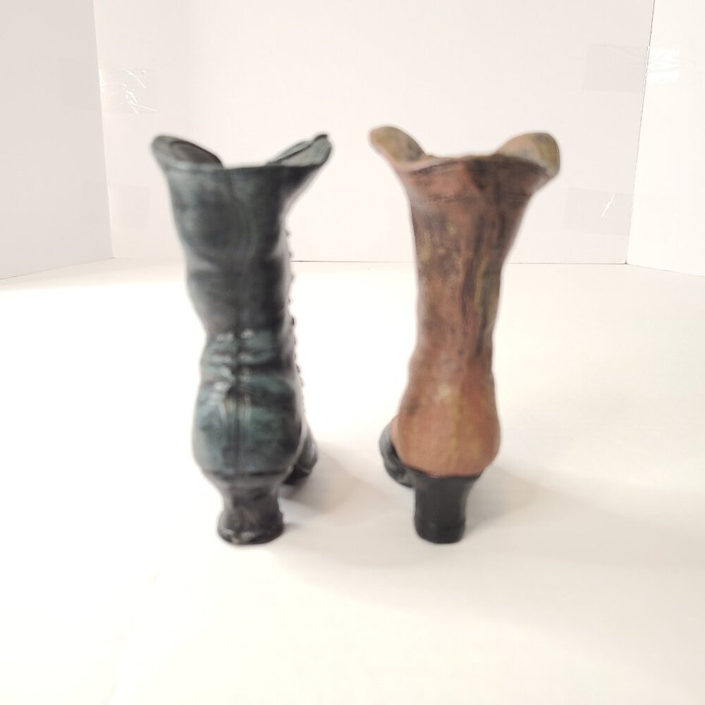 Two Vintage 1998 Victorian Ladies Resin Boots 4.5" Tall - Picture 4 of 10